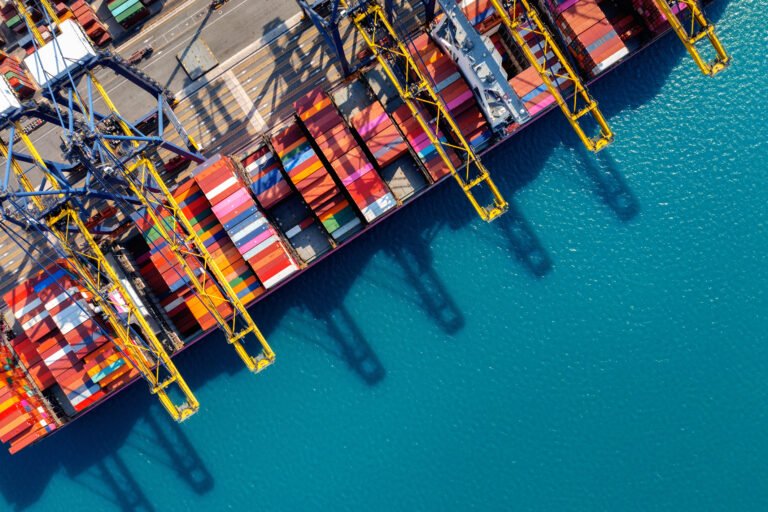 Cargo insurance: what the carrier owes you when a container is lost